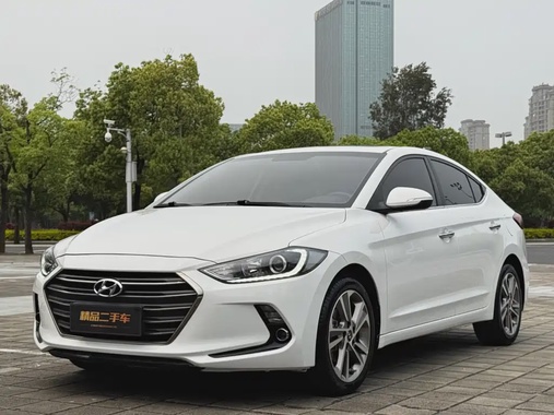 Hyundai Elantra 2019