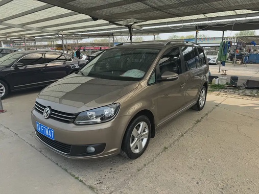 Volkswagen Touran 2016