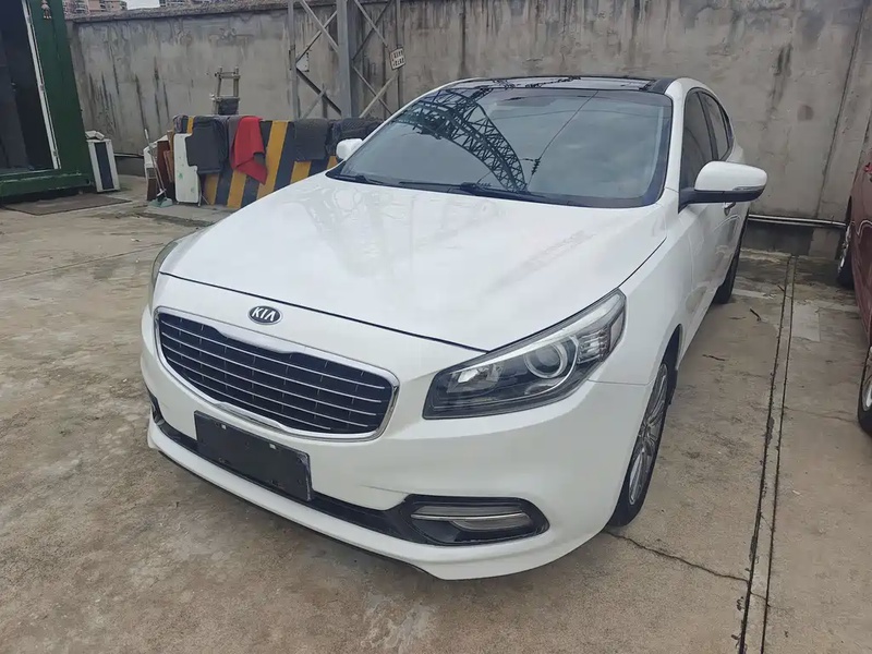 Kia K4