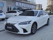 Lexus ES 2025