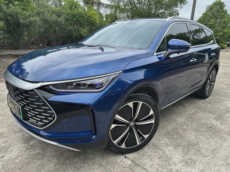 BYD Tang