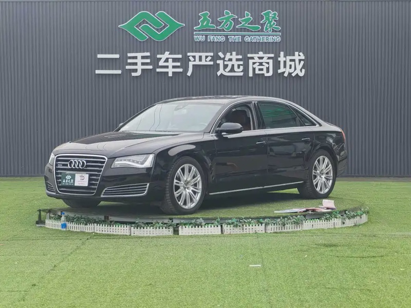 Audi A8