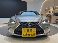 Lexus ES 2024