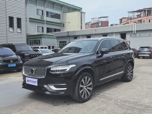 Volvo XC90 2019