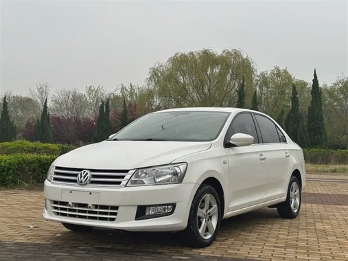Volkswagen Santana 2014