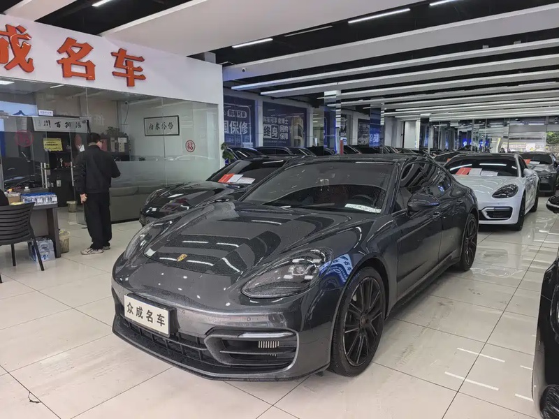 Porsche Panamera