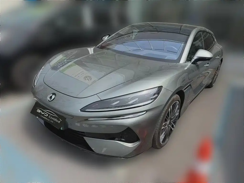 Denza Z9GT