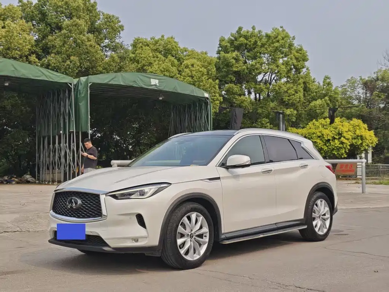 Infiniti QX50