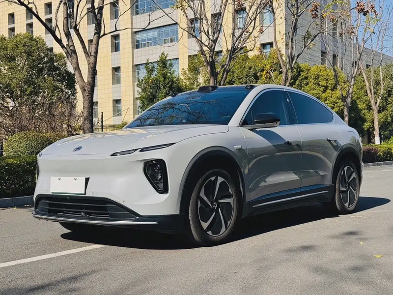 NIO EC6