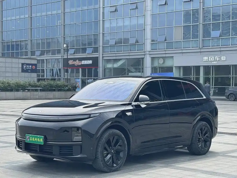 Li Auto L7