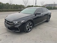 Volkswagen Passat 2023