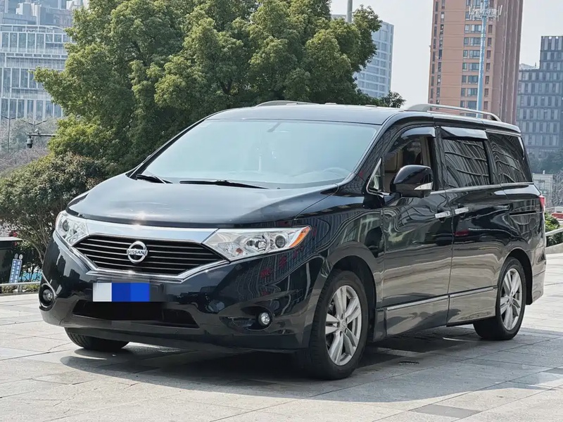 Nissan Quest