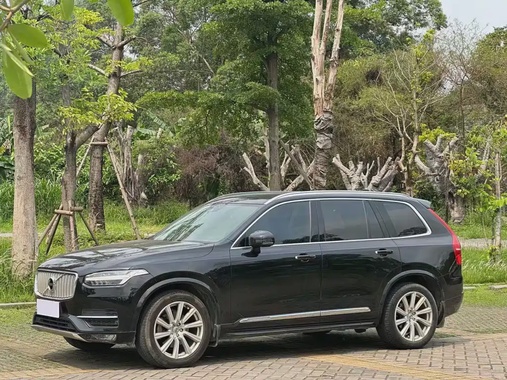 Volvo XC90 2019
