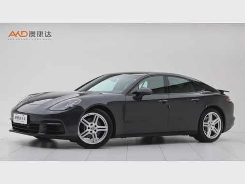 Porsche Panamera 2021