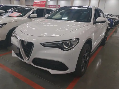 Alfa Romeo Stelvio 2019