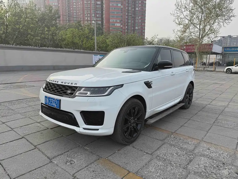 Land Rover Sport
