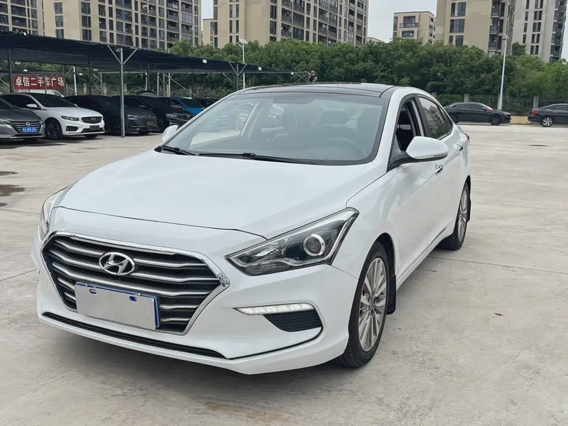 Hyundai Mistra