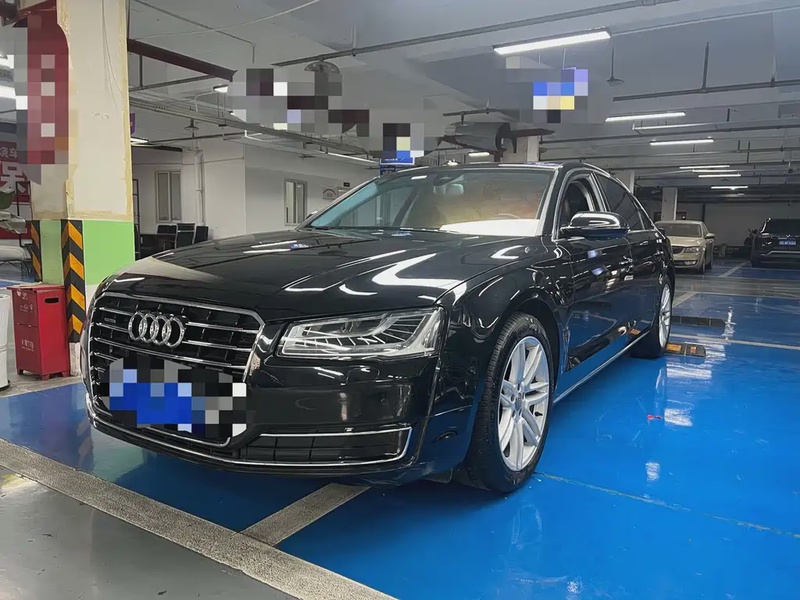 Audi A8
