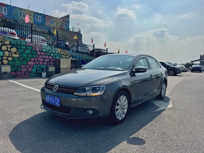 Volkswagen Sagitar