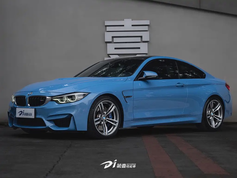 BMW M4