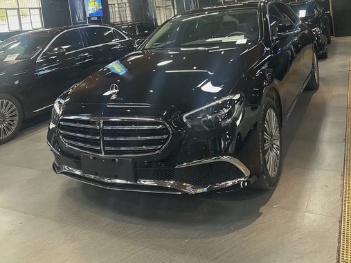 Mercedes-Benz E-Class 2022