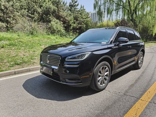 Lincoln Corsair 2021