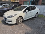 Peugeot 308 2015