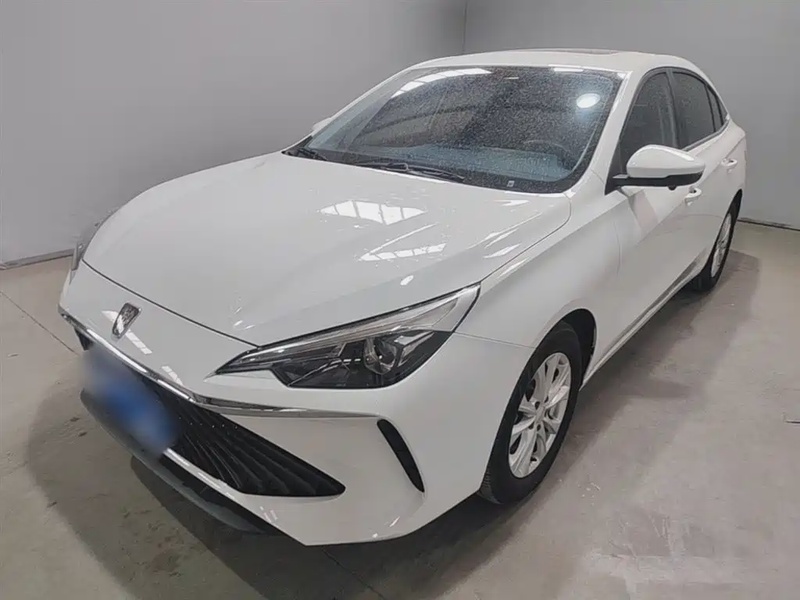 Roewe i5