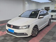 Volkswagen Sagitar 2016