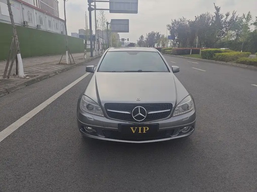 Mercedes-Benz C-Class 2010