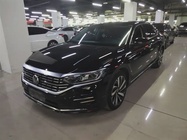 Volkswagen Passat 2023