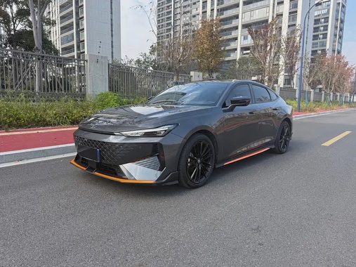 Changan UNI-V 2024