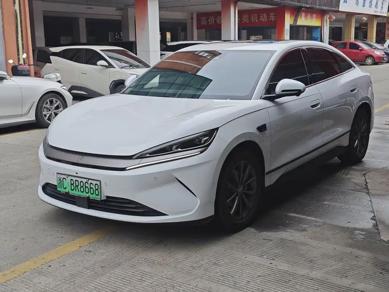 BYD Qin L