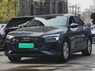 Audi e-tron 2022