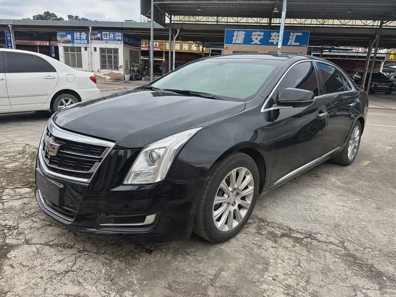 Cadillac XTS