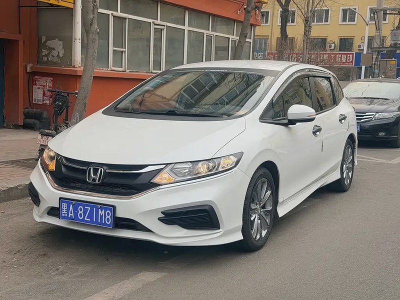 Honda Jade