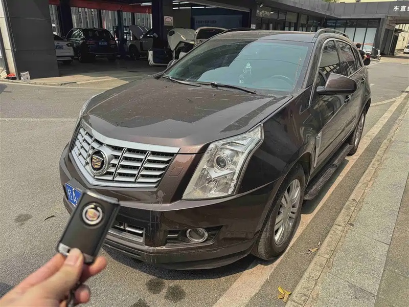 Cadillac SRX