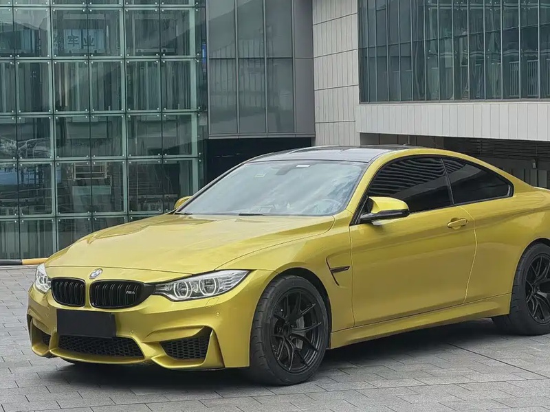 BMW M4
