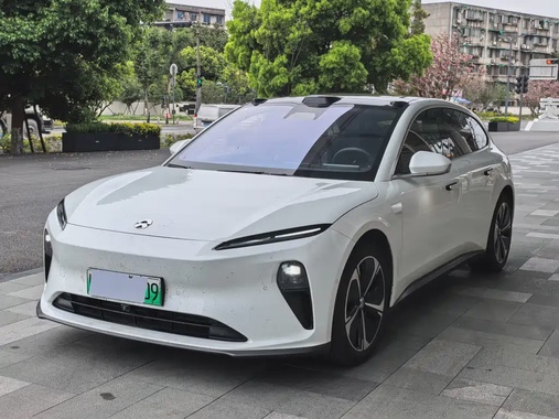 NIO ET5T 2024