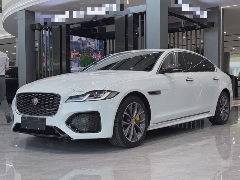 Jaguar XFL