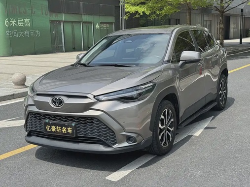 Toyota Frontlander 2024