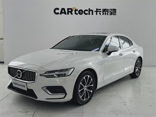 Volvo S60 2022