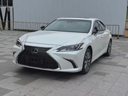 Lexus ES 2020