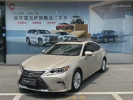 Lexus ES 2018