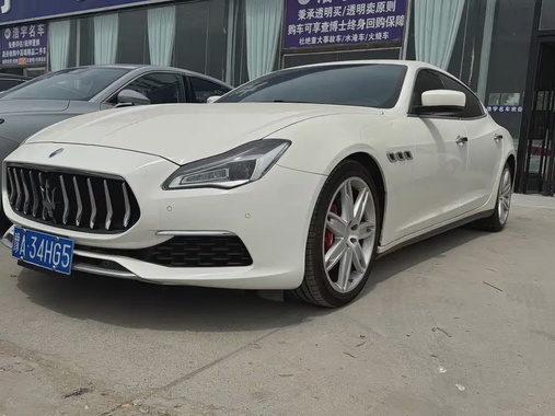 Maserati Quattroporte 2014