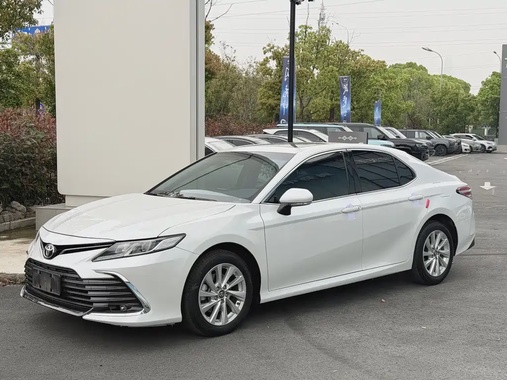 Toyota Camry 2022