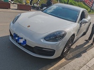 Porsche Panamera 2022