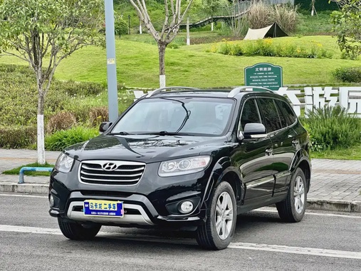 Hyundai Santa Fe 2011
