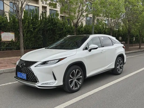 Lexus RX 2021