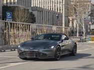 Aston Martin Vantage 2021